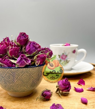 غنچه گل محمدی